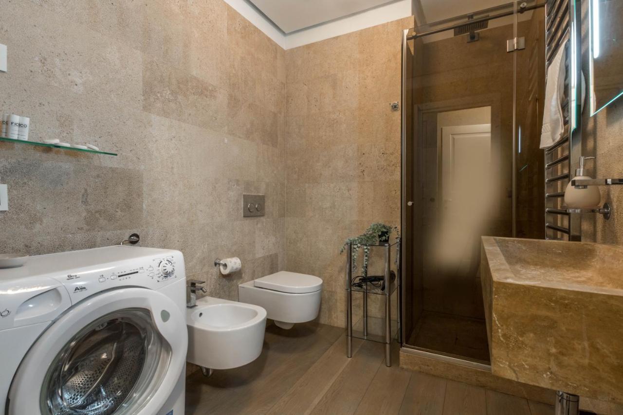 Apartment Joivy Elegant Studio For 2 Near Duomo Di Mailand